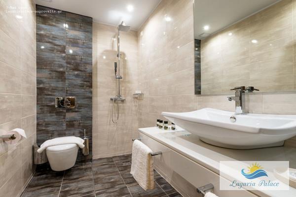 Lagaria hotel _ apartments - kupatilo.jpg