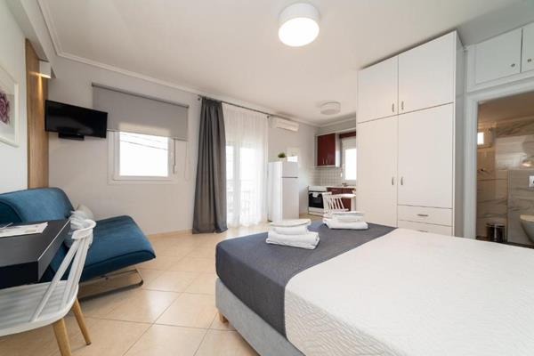 Costa Ofrynio Dream Suites - ležaj.jpg