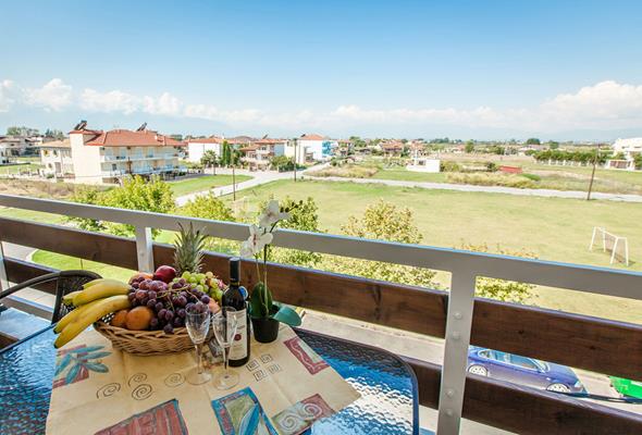 Porto Daliani - pogled sa balkona.jpg