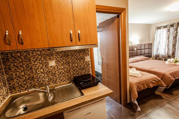 Porto Daliani - čajna kuhinja.jpg