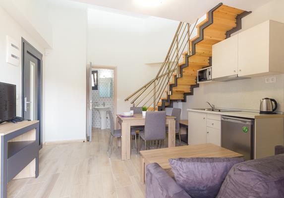 Ilis Villas - izgled objekta iznutra.jpg