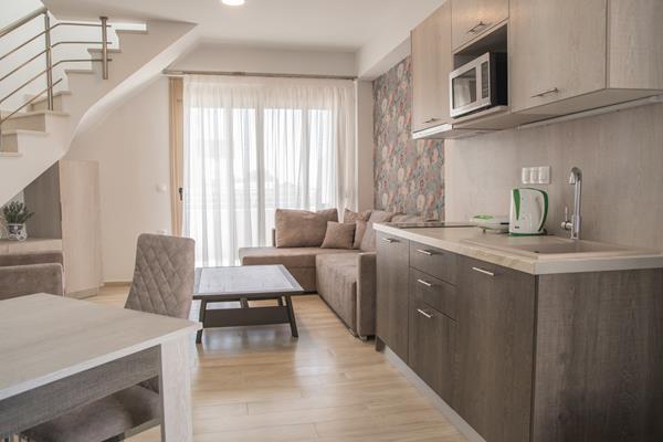 Aria Garden Suites - pogled na sobu.jpg