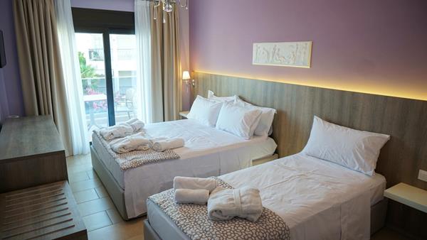 Agnes Deluxe Hotel - pogled na ležajeve.jpg
