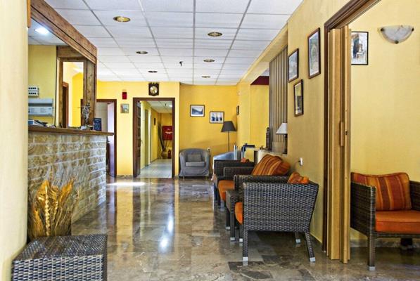 Nostos Hotel - lobi.jpg