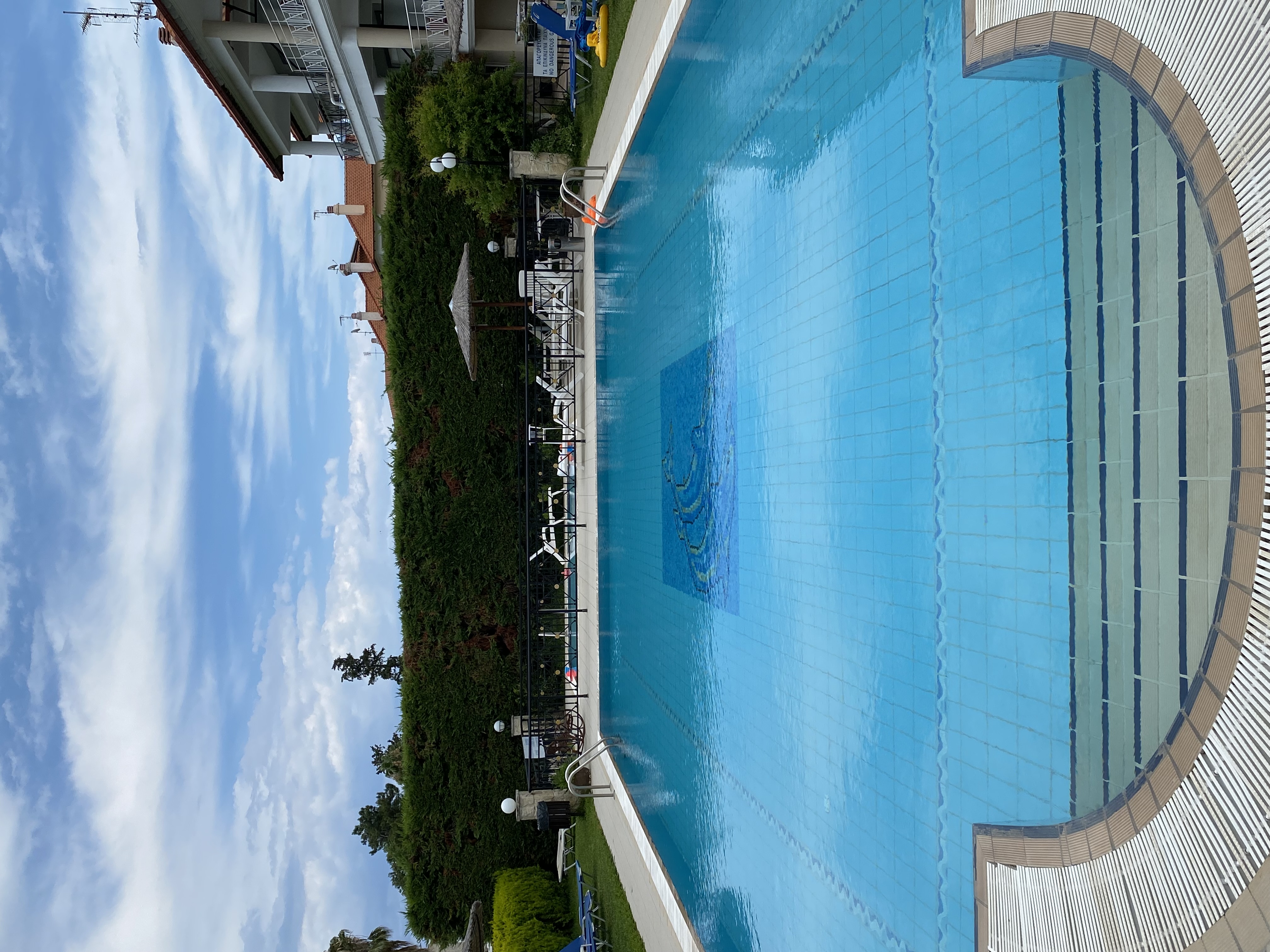 Golden Residence Resort-Bazen.JPG