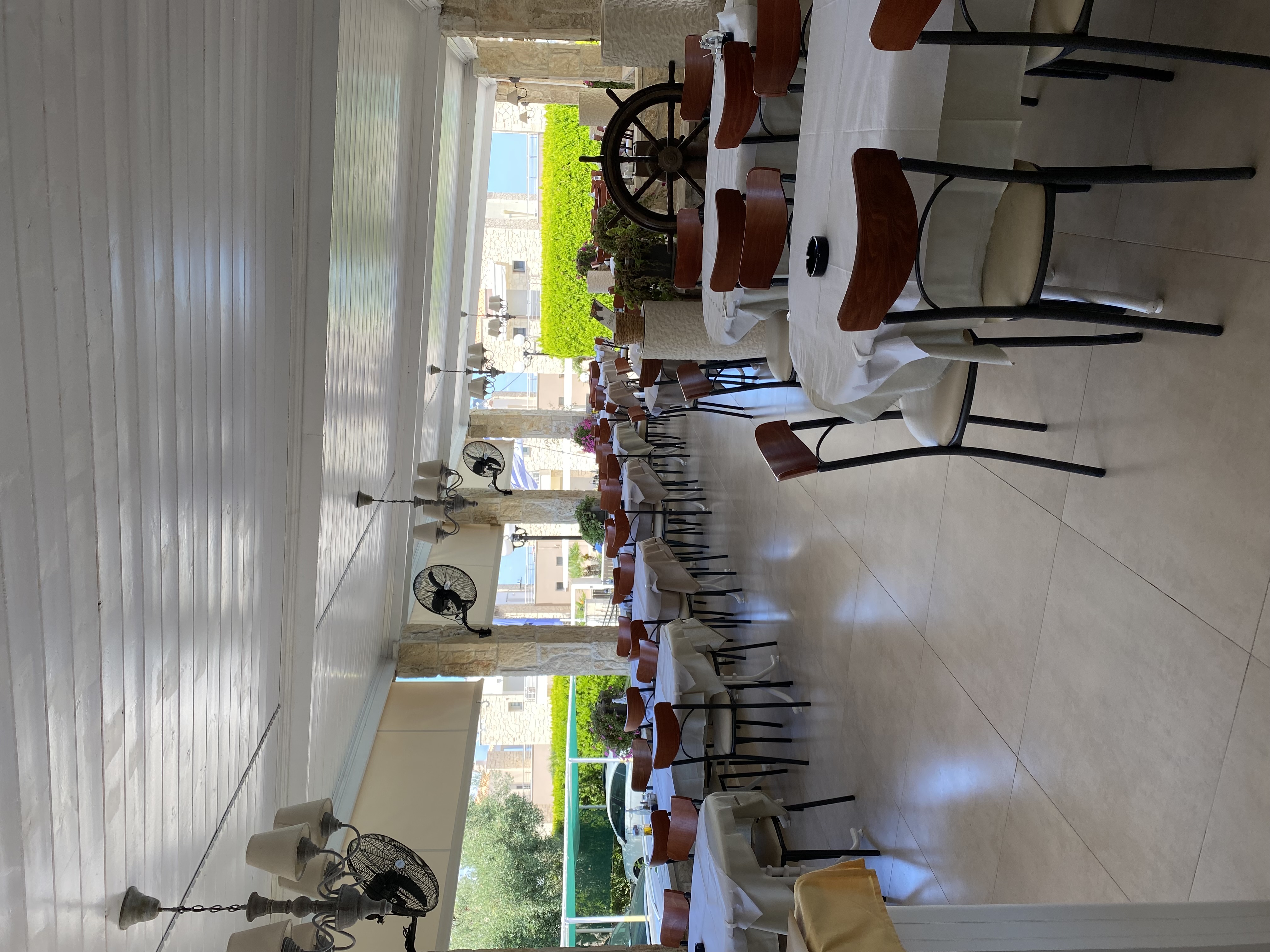 Golden Residence Resort Hotel-Restoran.JPG
