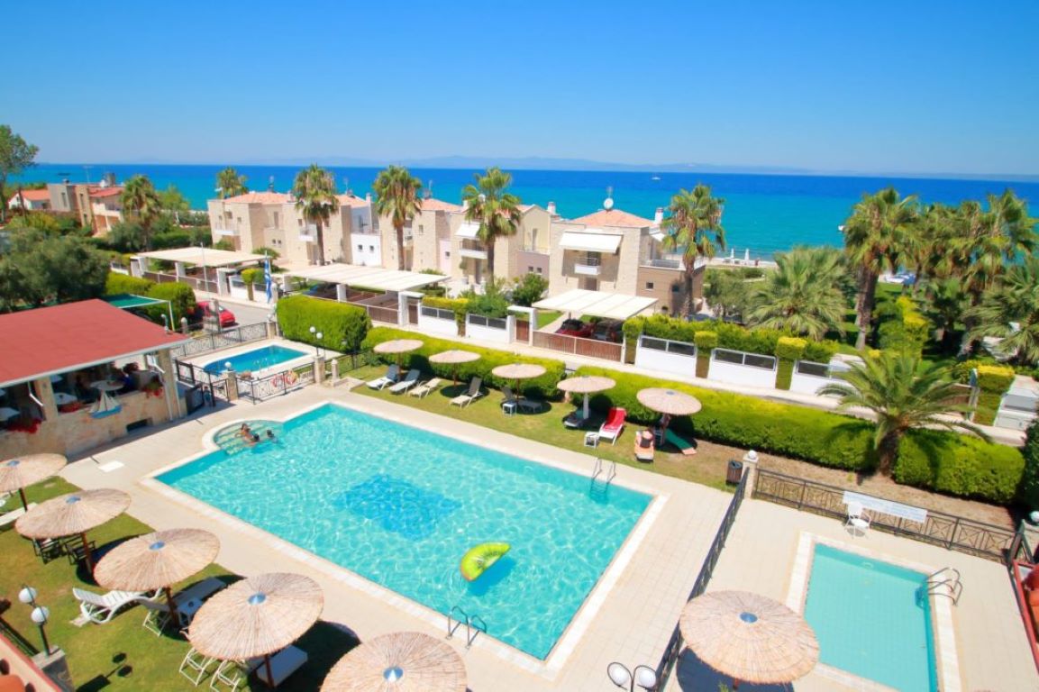 Hotel-Golden-Residence-Resort-Bazen.jpg