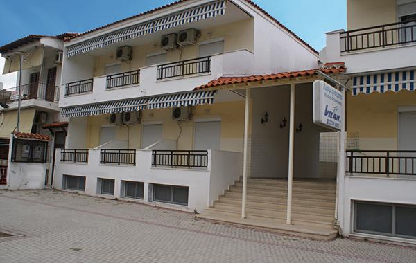 Vilar Apartments - ulaz u vilu.jpg