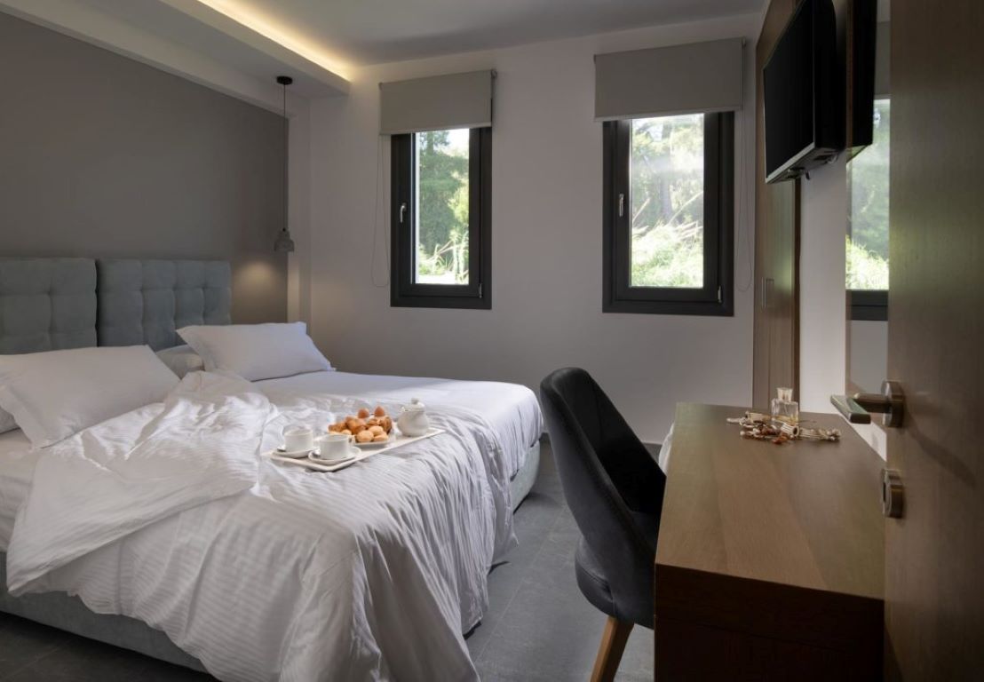 Terra Olivia Luxury Villas and Suites-Vila.jpg