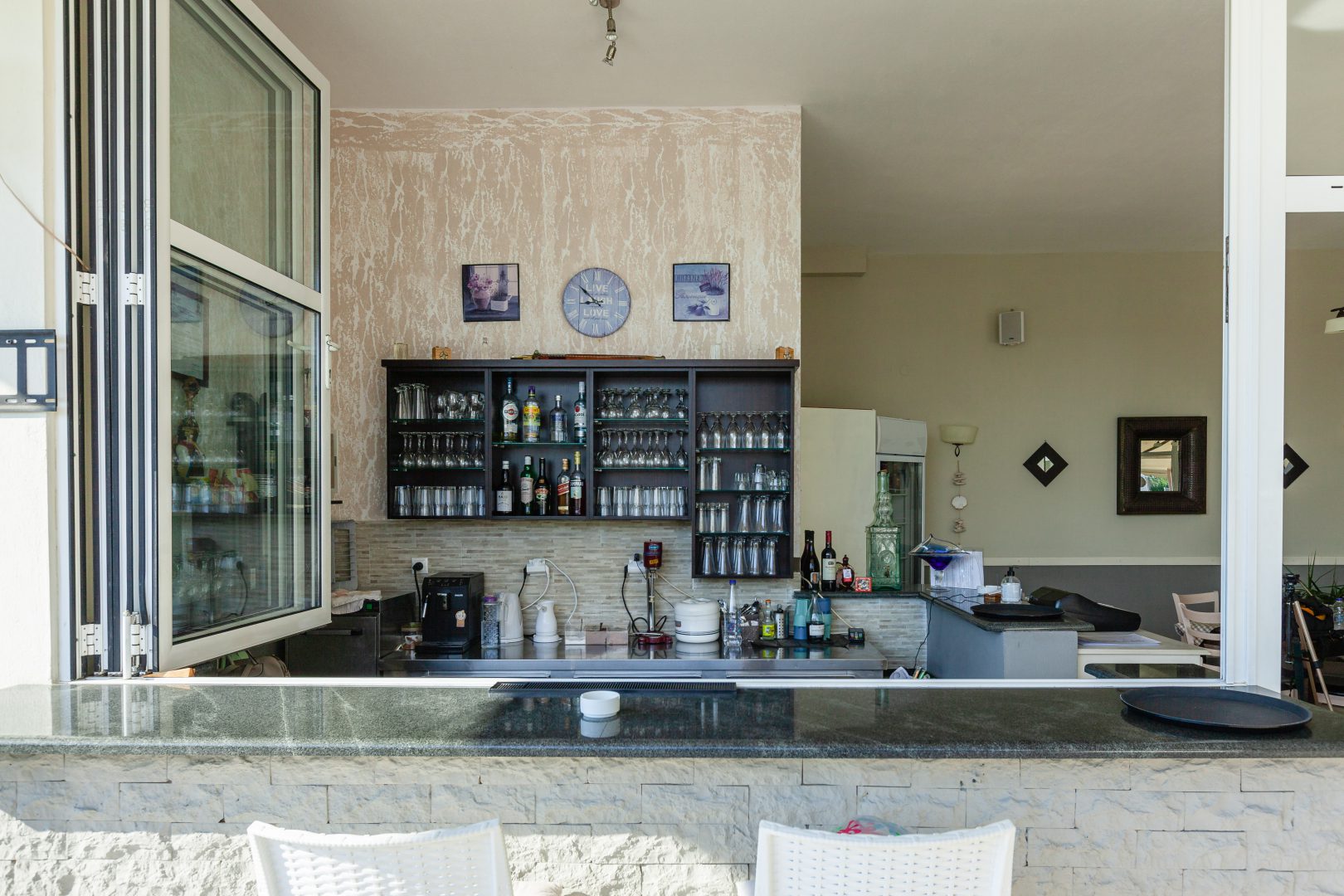 Hotel Chrisa-Bar.jpg