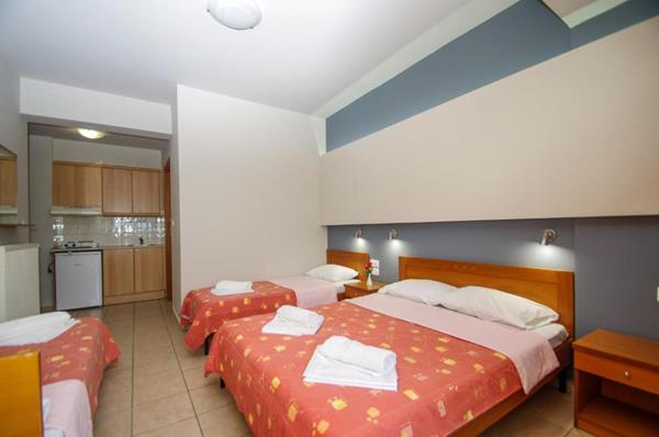 Hotel Rodon - pogled na sobu.jpg