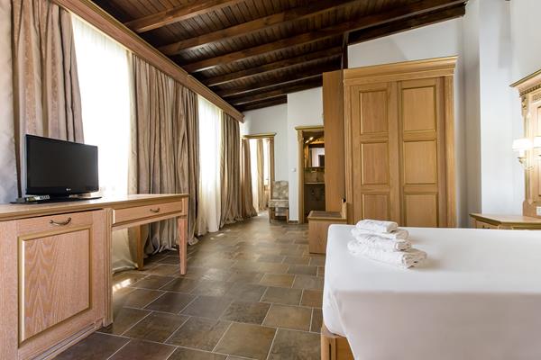 Greek Pride Seafront hotel - soba drugi ugao.jpg