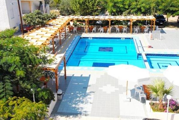 Aphrodite Hotel - bazen.jpg