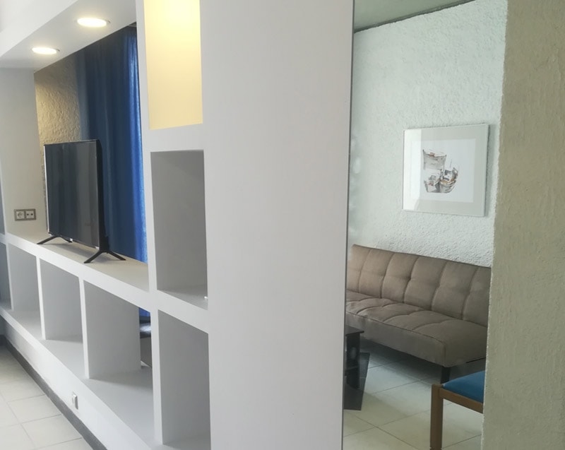 Hotel Apollo suite.jpg