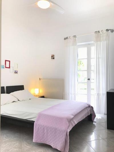 Mykoniatika Villas - francuski ležaj sobe.jpg