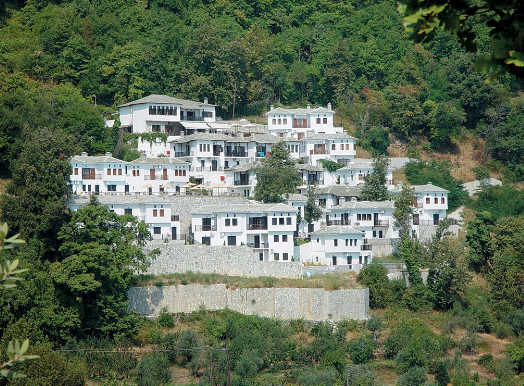 Hotel Pilio Sea Horizon-Hotel spolja.jpg