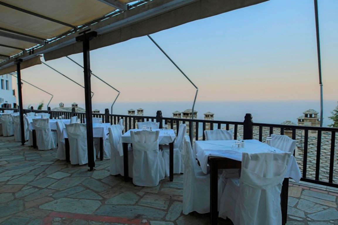 Hotel Pilio Sea Horizon-Restoran.jpg