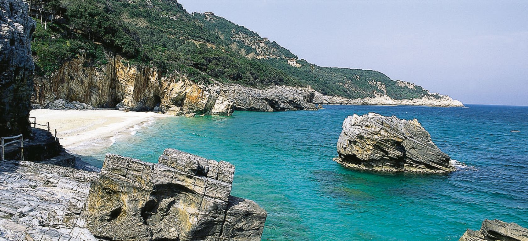Pilio Sea Horizon Hotel-Plaza.jpg