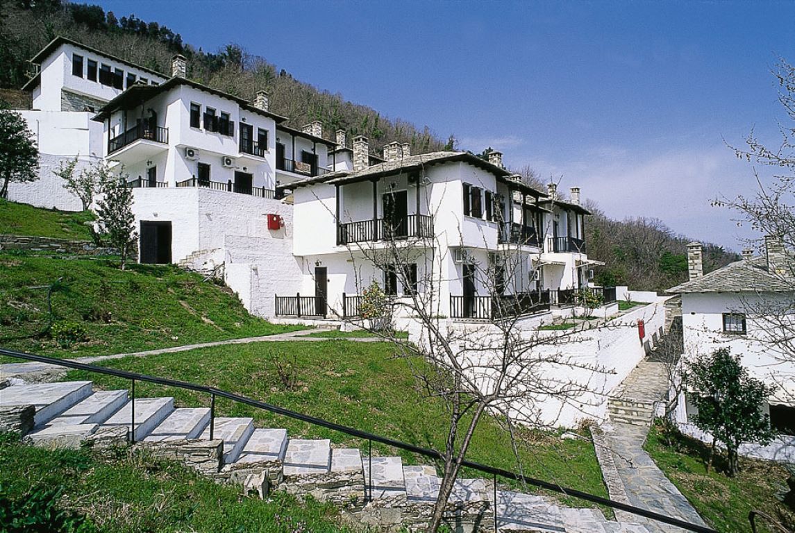 Pilio Sea Horizon-Kompleks.jpg
