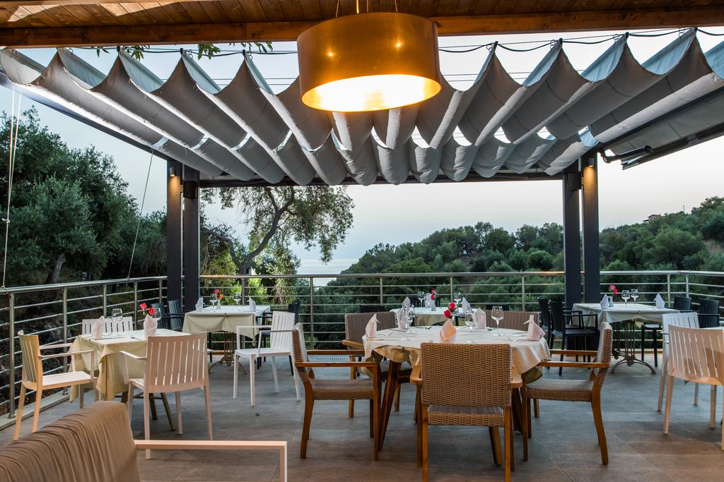 Hotel Aqua Oliva restaurant.jpg