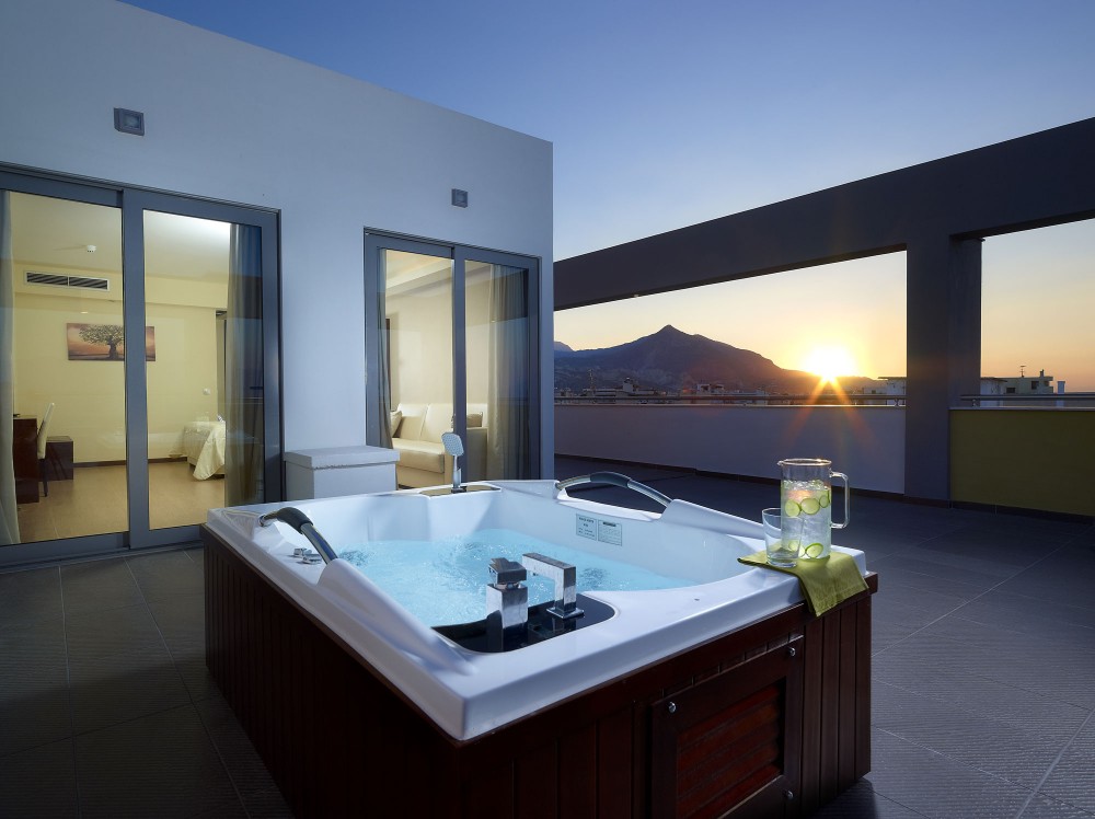 Hotel Arion suite 2.jpg