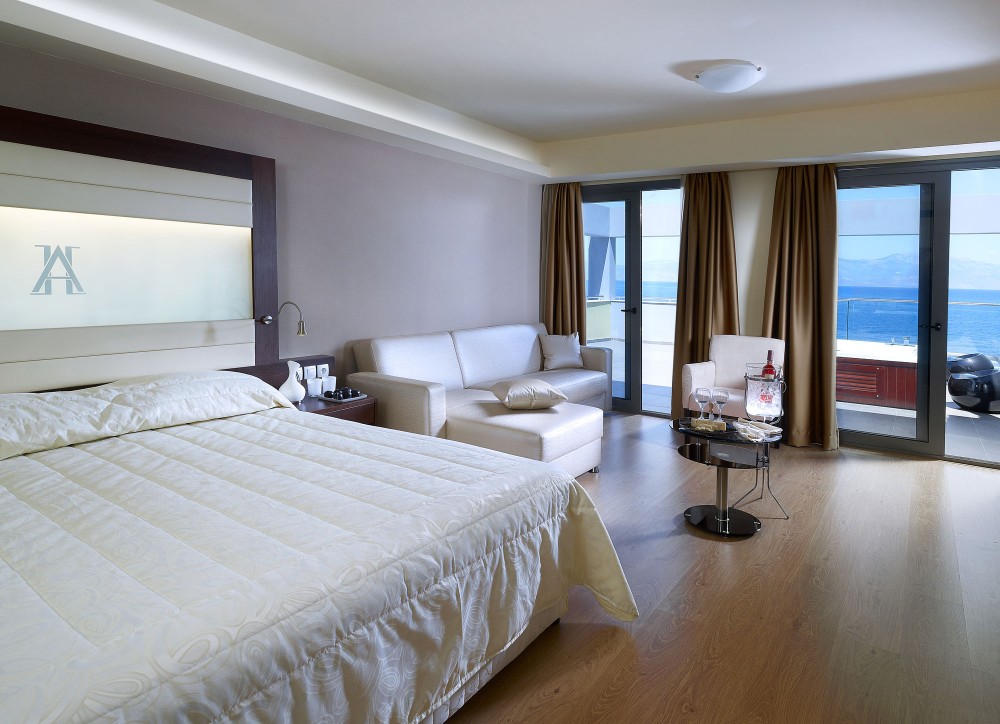 Hotel Arion suite.jpg