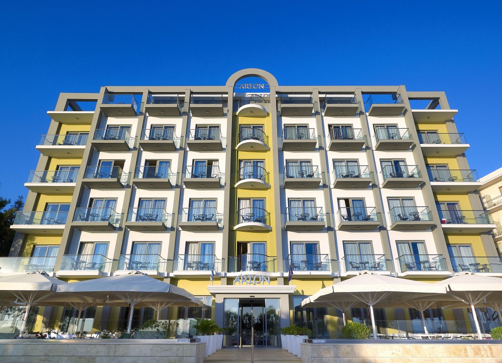 Hotel Arion.jpg
