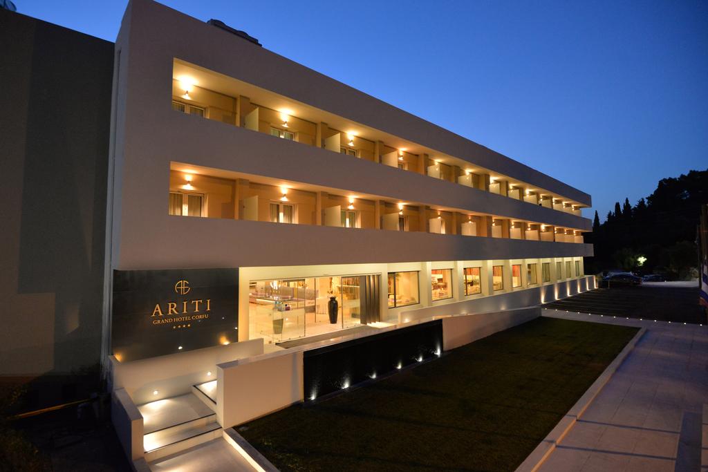 Hotel Ariti Grand 1.jpg
