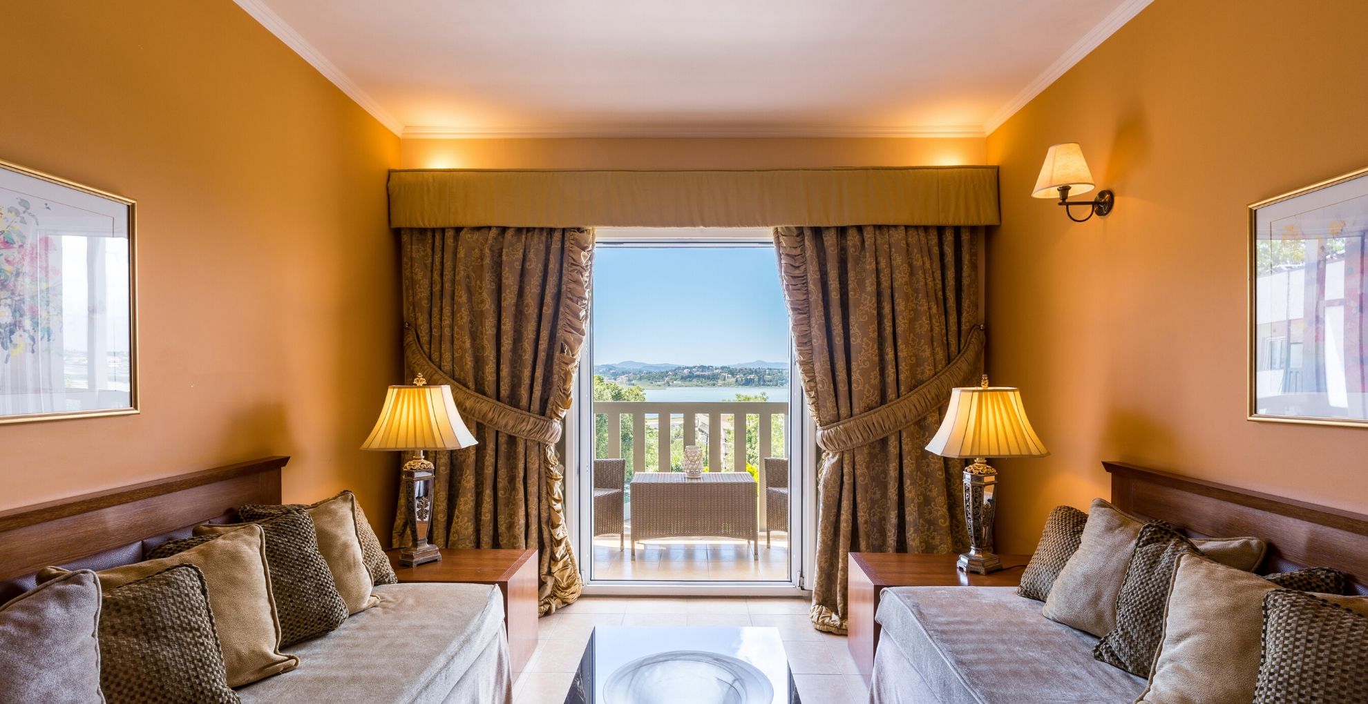Hotel Ariti Grand suite.jpg